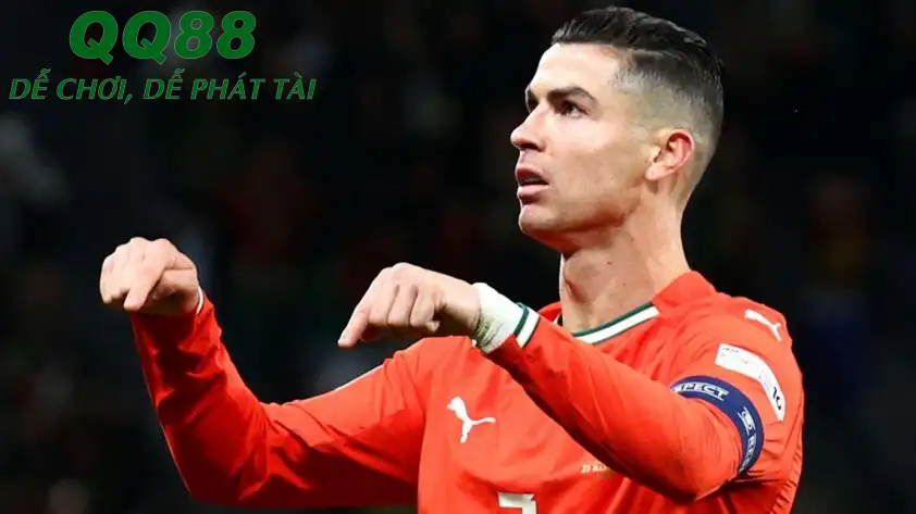 Teddy Sheringham tin rằng Ronaldo sẽ sang Mỹ thi đấu (Ảnh: GOAL) Teddy Sheringham tin rằng Ronaldo sẽ sang Mỹ thi đấu (Ảnh: GOAL)